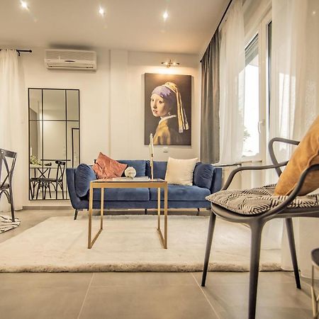 Apollo'S Apartment On Radio City Midas Home Солун Екстериор снимка