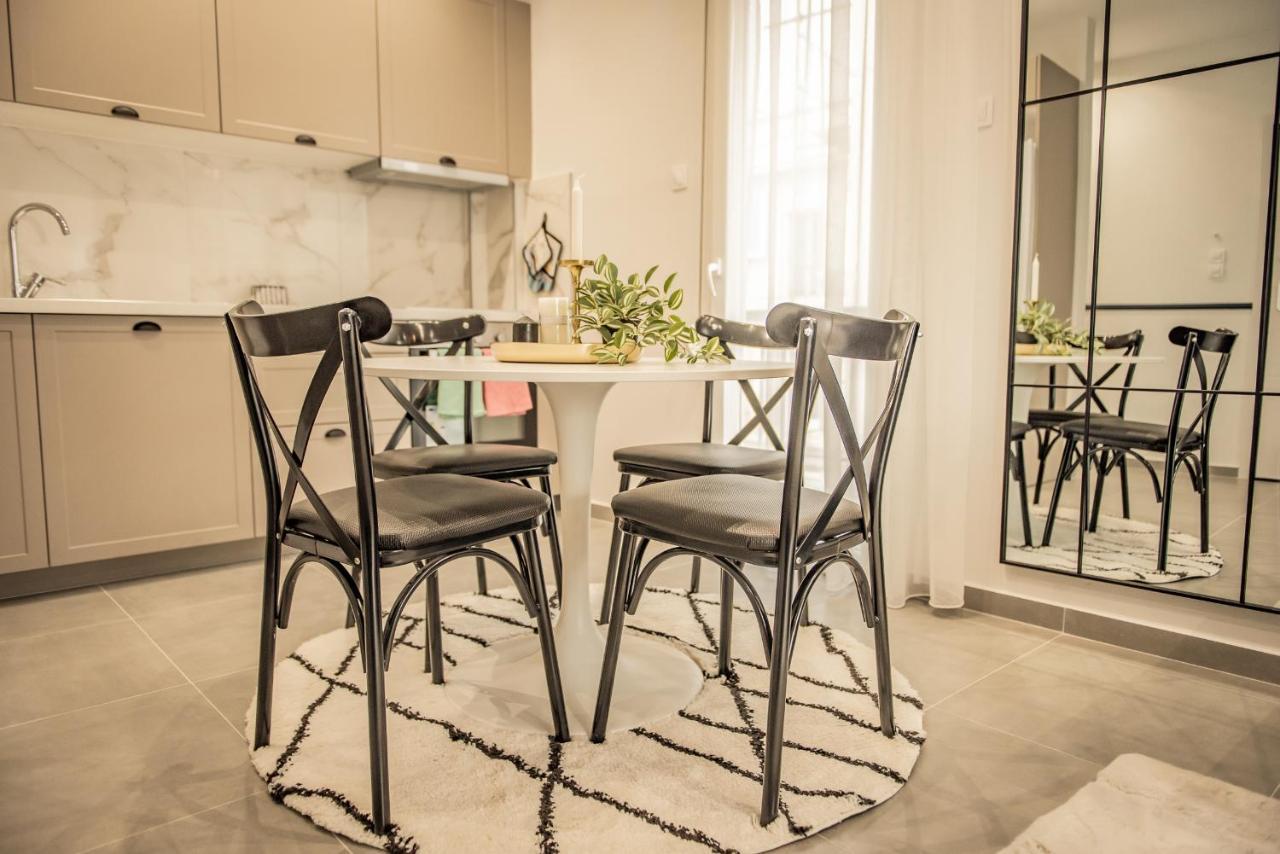 Apollo'S Apartment On Radio City Midas Home Солун Екстериор снимка