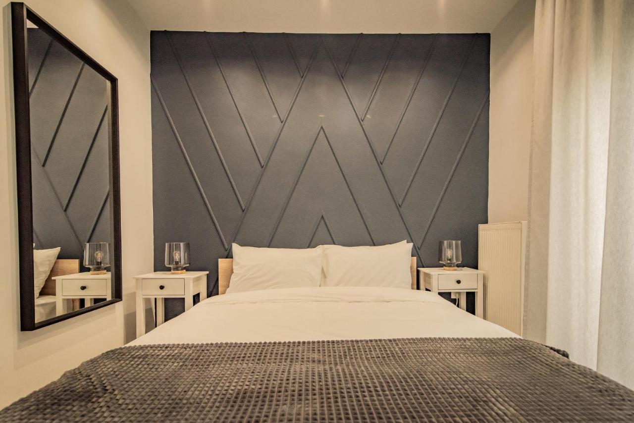 Apollo'S Apartment On Radio City Midas Home Солун Екстериор снимка