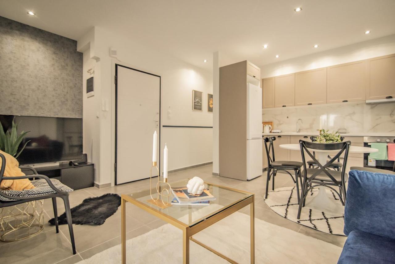 Apollo'S Apartment On Radio City Midas Home Солун Екстериор снимка