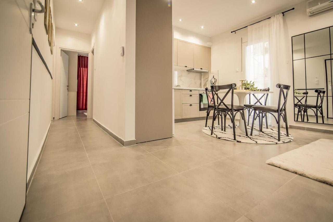 Apollo'S Apartment On Radio City Midas Home Солун Екстериор снимка