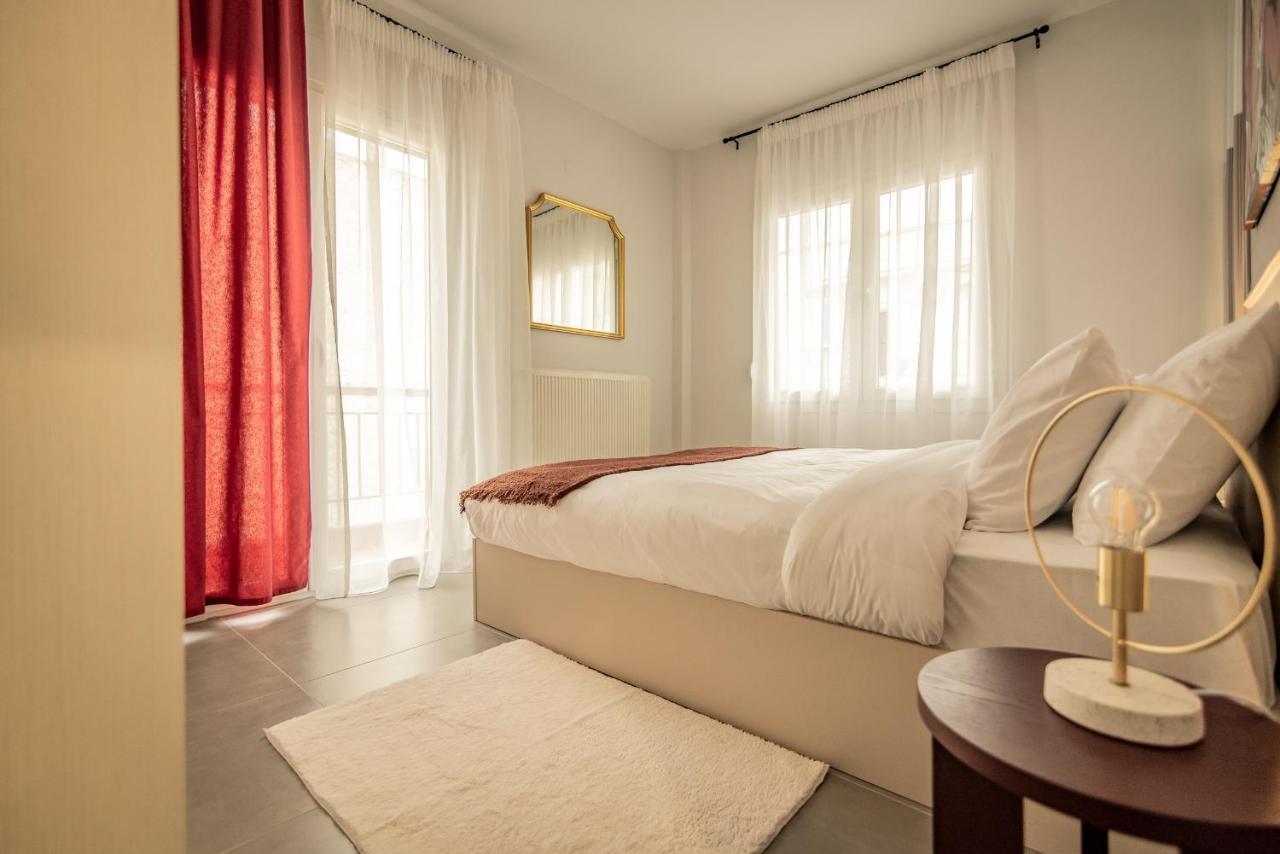 Apollo'S Apartment On Radio City Midas Home Солун Екстериор снимка